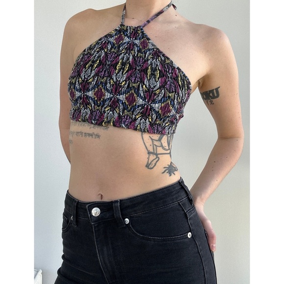 Multicolor Halter Top - Picture 3 of 4